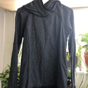 Gray Lululemon hoodie with zipper pockets in excellent condition. Pockets
